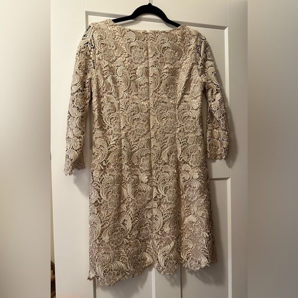 White House Black Market beige lace cocktail dress size 4 - Picture 2 of 2